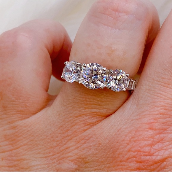 ❌ SOLD ❌18k white gold wedding 3 stone diamond ring 3 CT - Picture 16 of 16